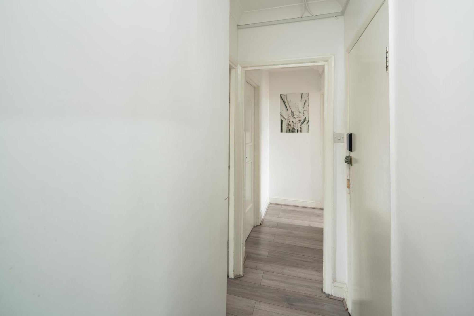Private Double Room Shared Bathroom Near City Centre Лондон Екстериор снимка